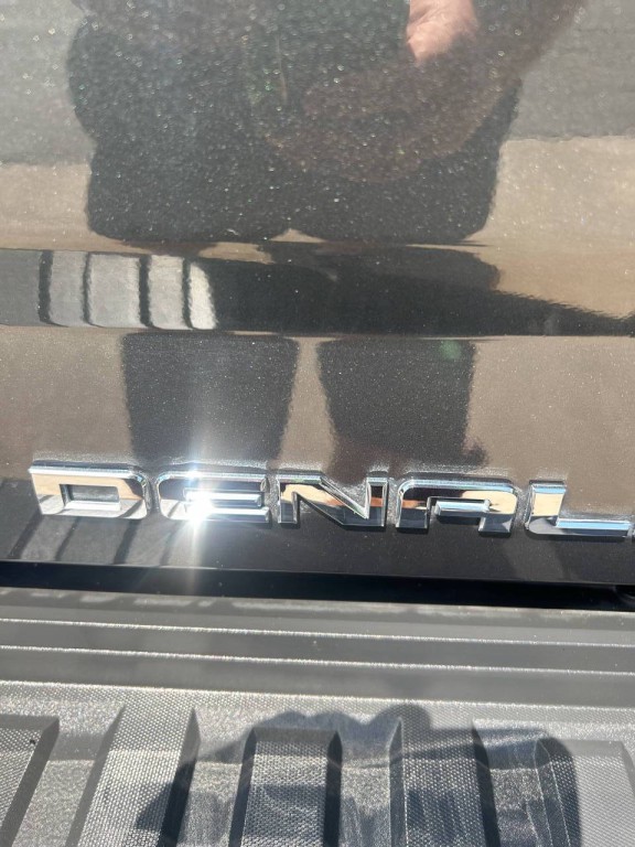 2017 GMC Sierra 2500 Image 38