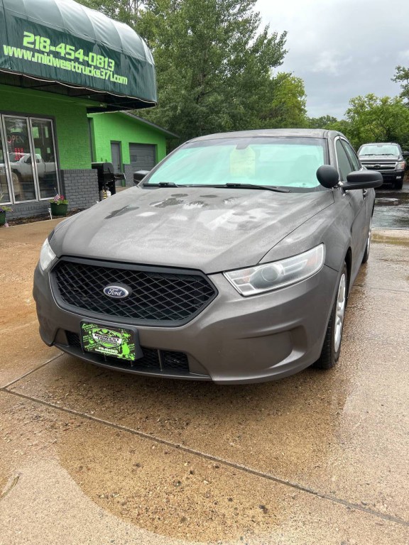 2017 Ford Taurus Image 2
