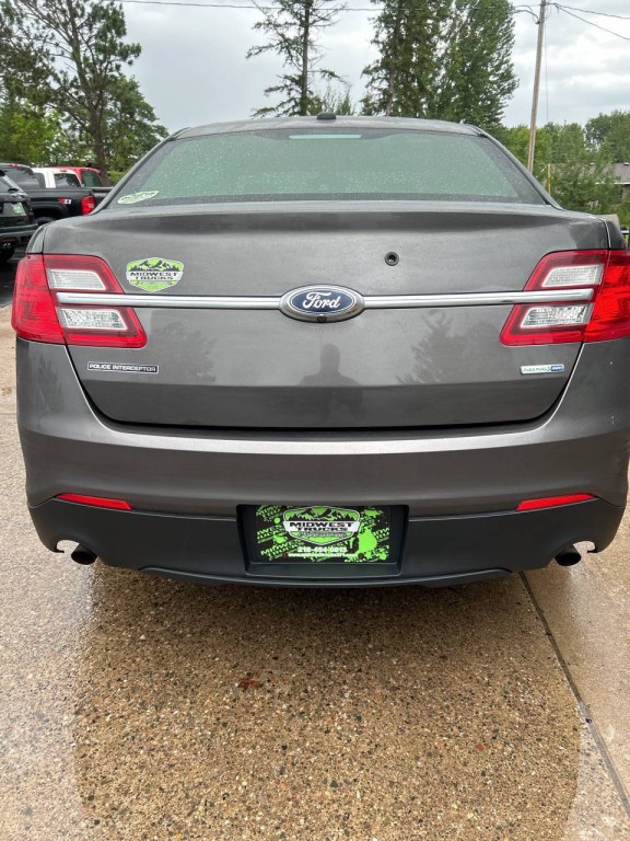 2017 Ford Taurus Image 8