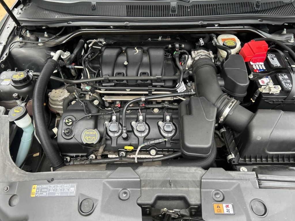 2017 Ford Taurus Image 29