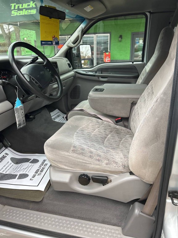 2000 Ford F-350 Image 9