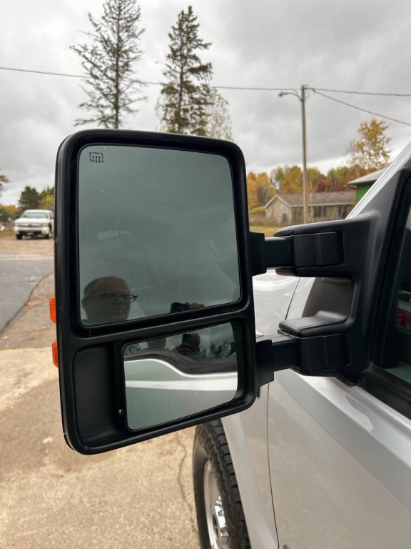 2000 Ford F-350 Image 32