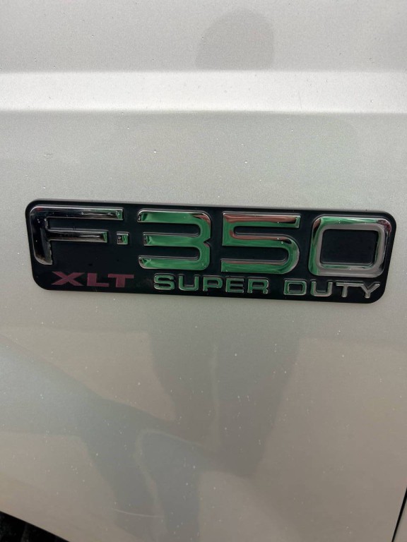 2000 Ford F-350 Image 34