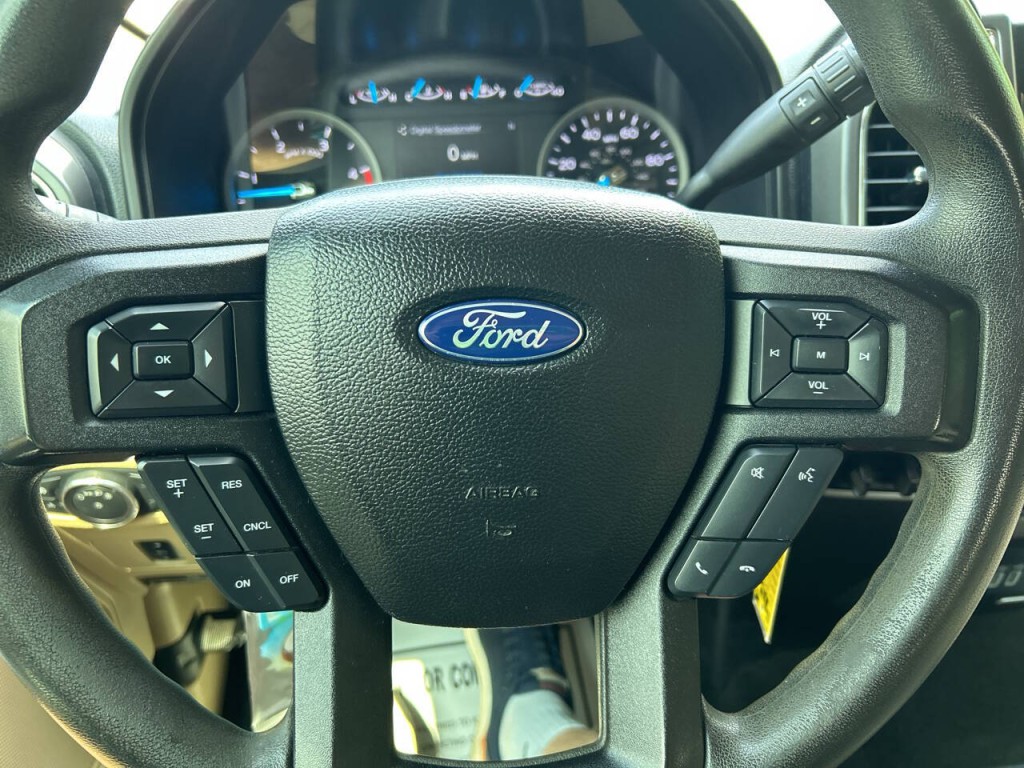 2017 Ford F-350 Image 17