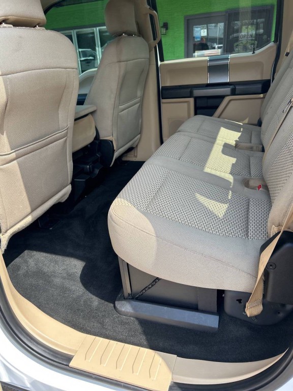 2017 Ford F-350 Image 21
