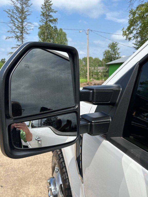 2017 Ford F-350 Image 37