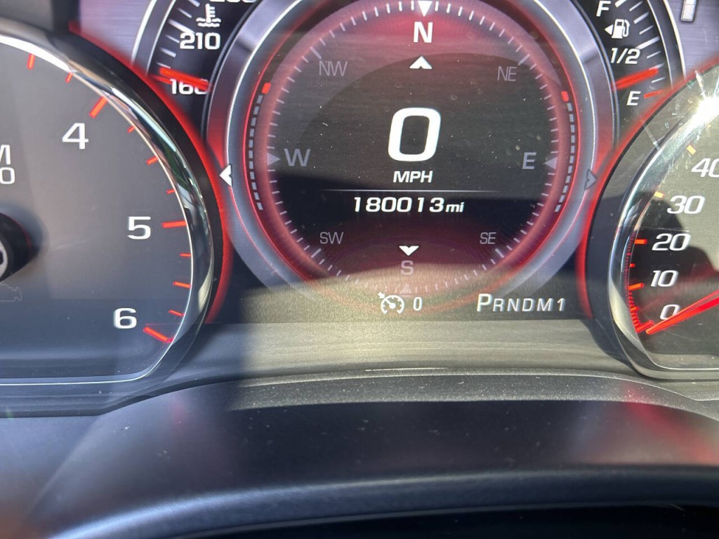 2015 GMC Sierra 2500 Image 17