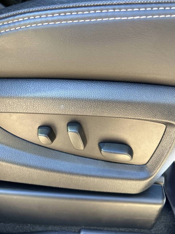 2015 GMC Sierra 2500 Image 26