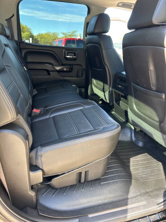2015 GMC Sierra 2500 Image 30