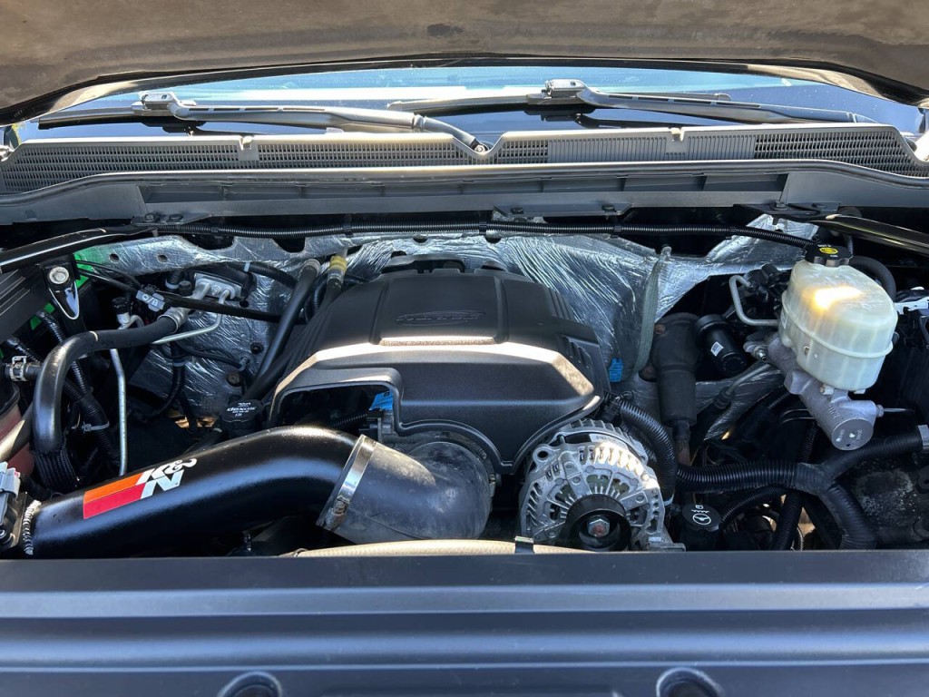 2015 GMC Sierra 2500 Image 40