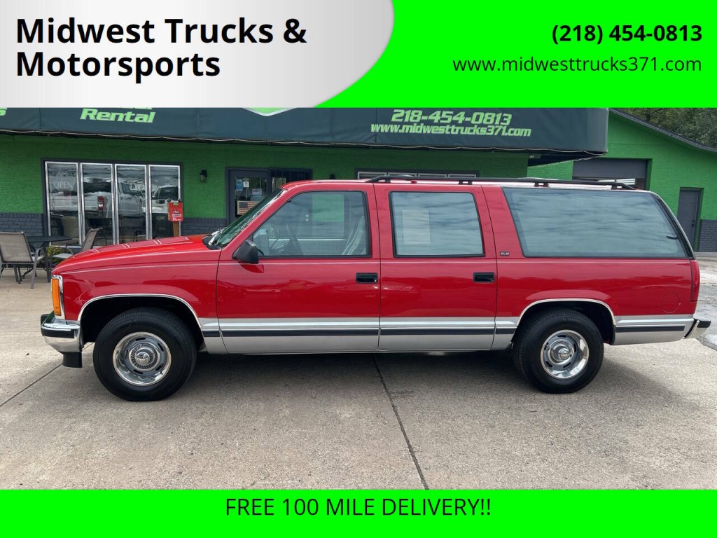 1993 GMC Suburban Image 1