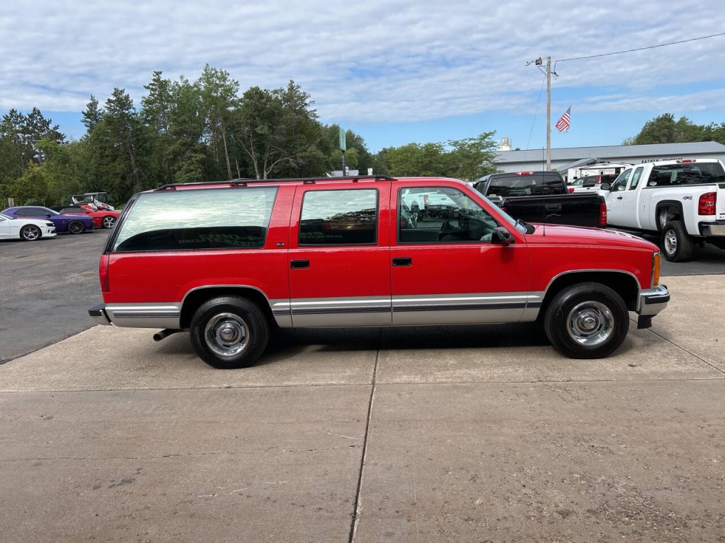 1993 GMC Suburban Image 4