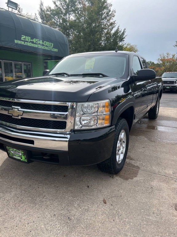 2009 Chevrolet Silverado 1500 Image 2
