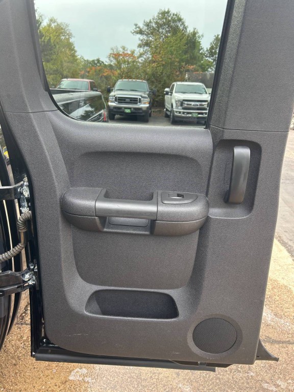 2009 Chevrolet Silverado 1500 Image 18