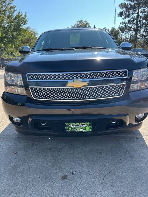 2013 Chevrolet Suburban Image 7