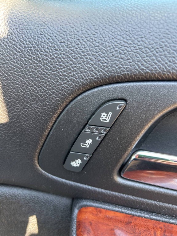 2013 Chevrolet Suburban Image 31
