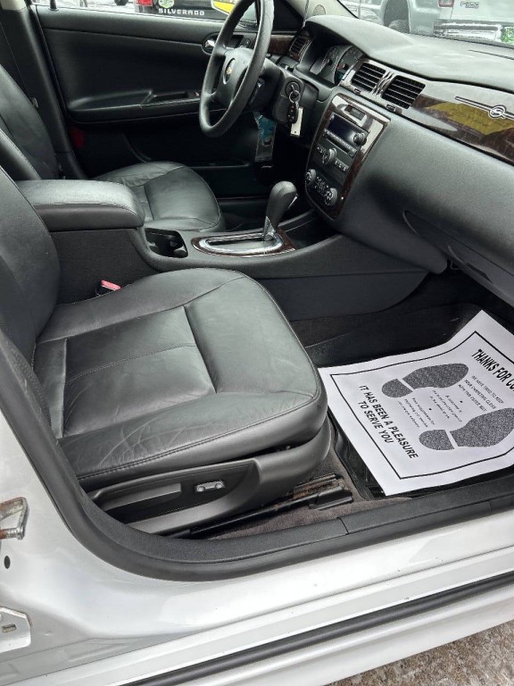 2015 Chevrolet Impala Image 19