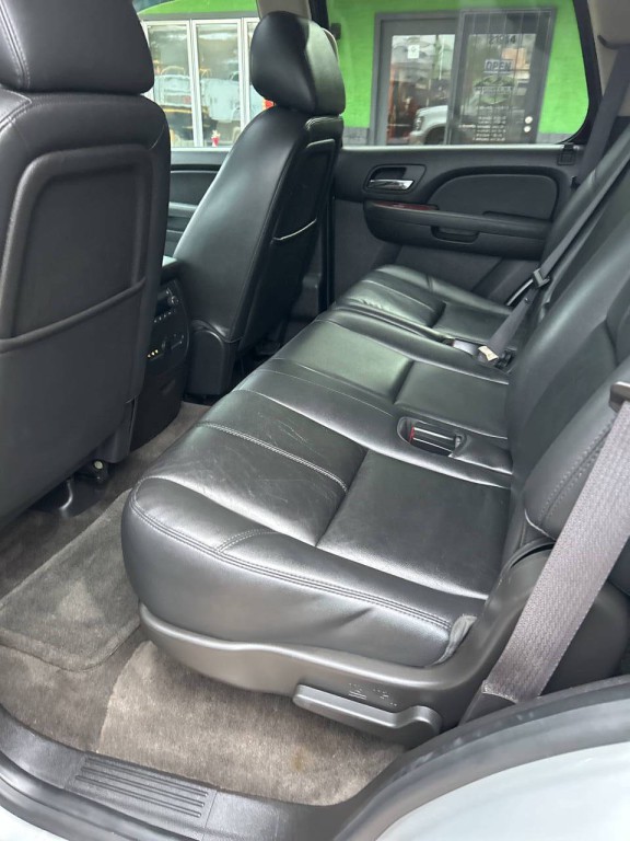 2013 Chevrolet Tahoe Image 19