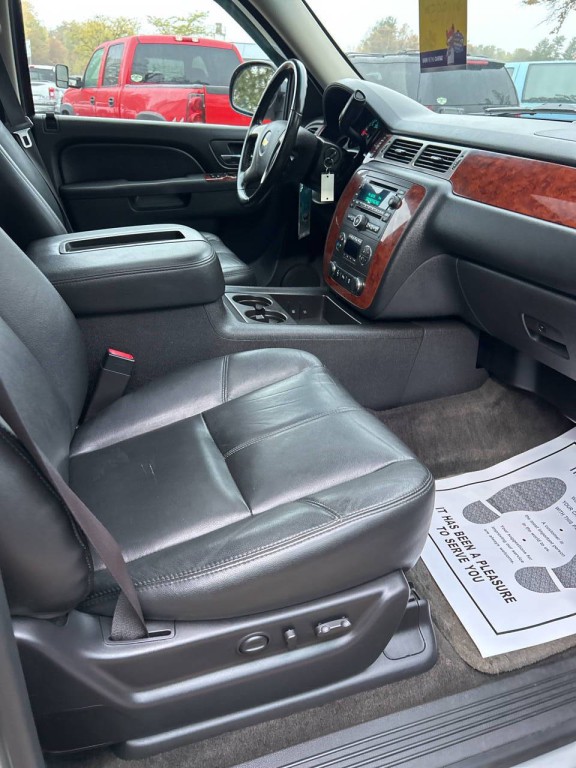 2013 Chevrolet Tahoe Image 23