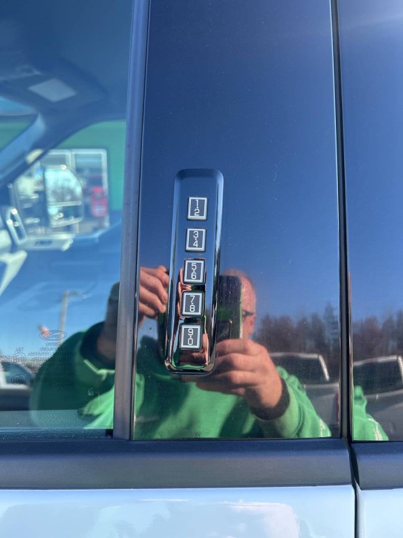 2020 Ford F-250 Image 36