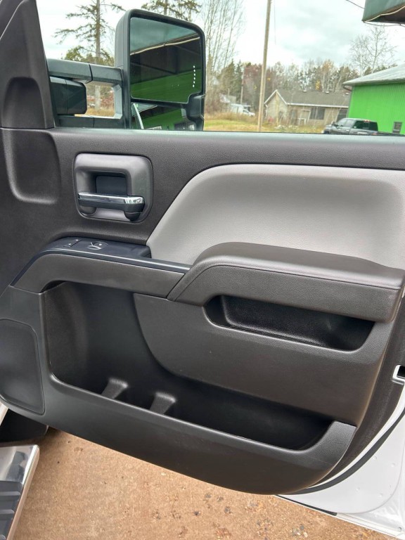 2017 Chevrolet Silverado 1500 Image 21