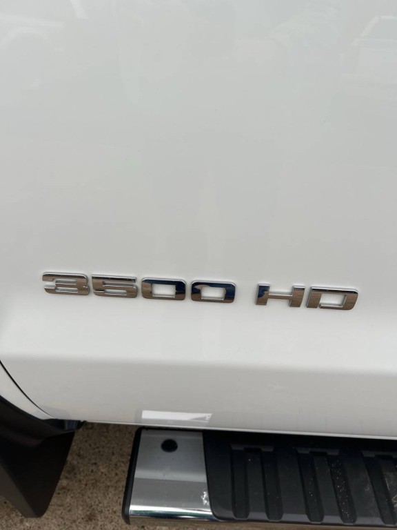 2017 Chevrolet Silverado 1500 Image 32