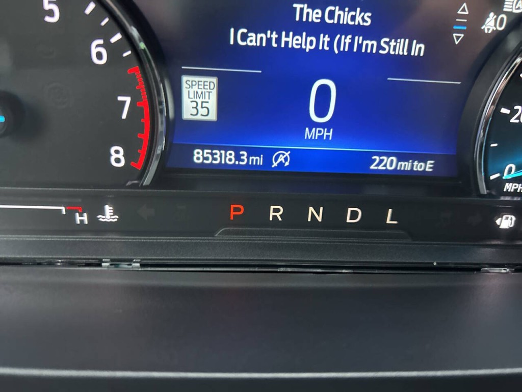 2021 Ford Explorer Image 15