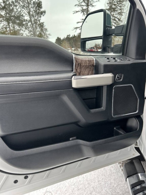 2019 Ford F-350 Image 20