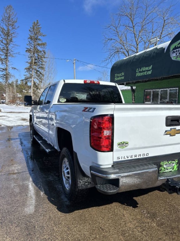 2019 Chevrolet Silverado 1500 Image 3