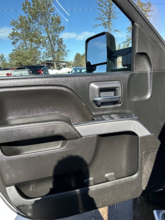 2019 Chevrolet Silverado 1500 Image 18