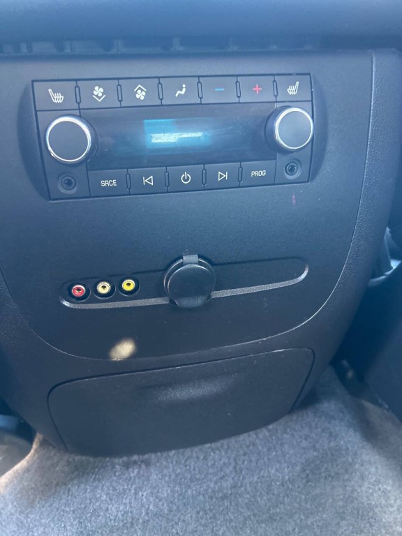 2010 GMC Yukon Image 23