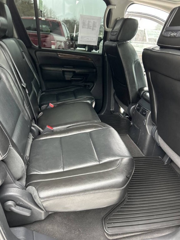 2014 Nissan Armada Image 29