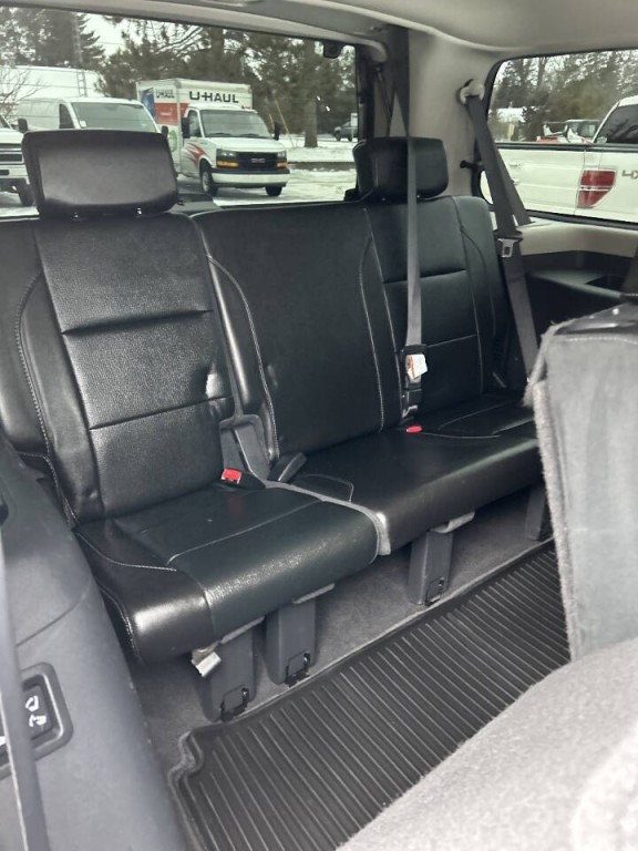 2014 Nissan Armada Image 30