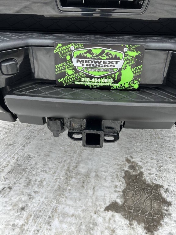 2014 Nissan Armada Image 34