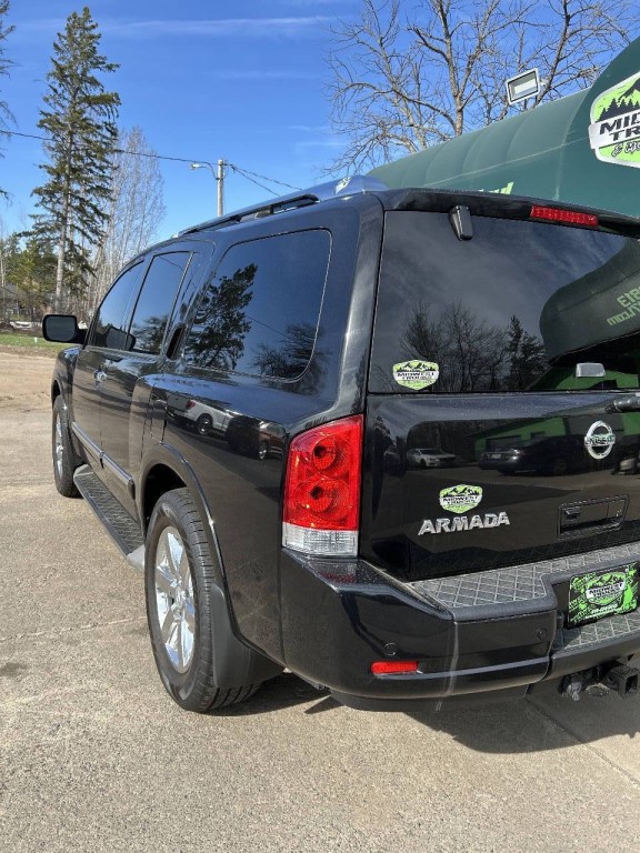 2014 Nissan Armada Image 3