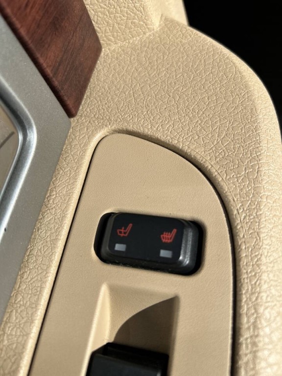 2014 Ford F-150 Image 24