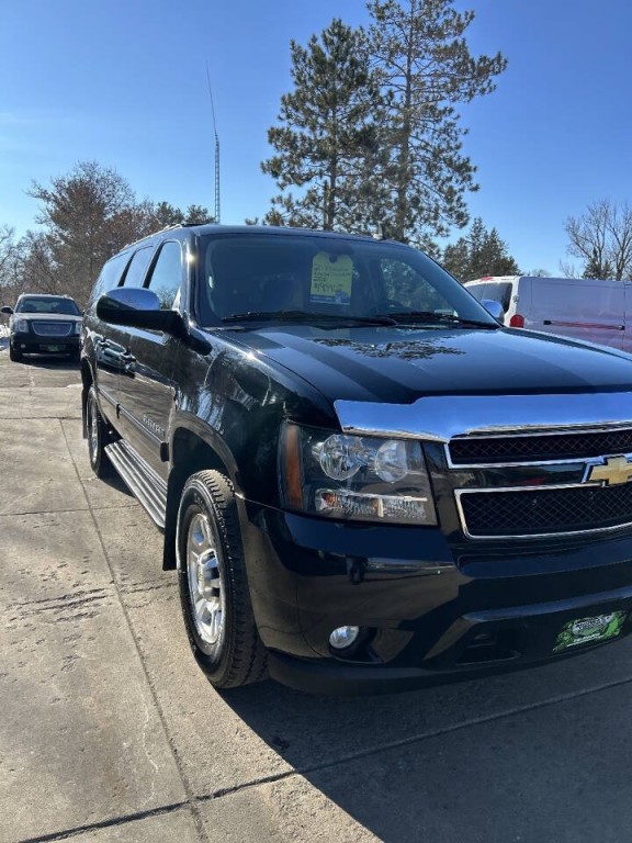 2013 Chevrolet Suburban Image 5
