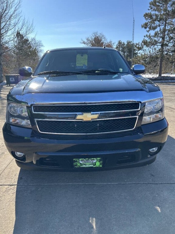 2013 Chevrolet Suburban Image 7