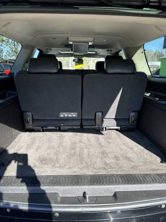2013 Chevrolet Suburban Image 35
