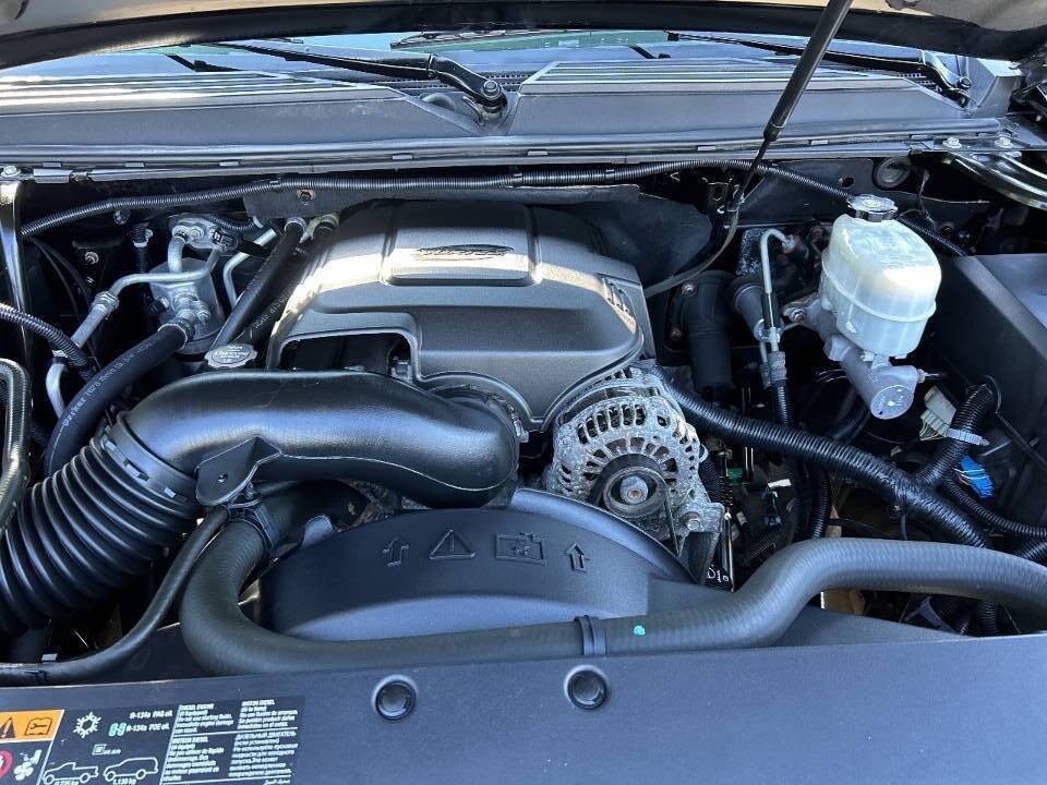 2013 Chevrolet Suburban Image 42