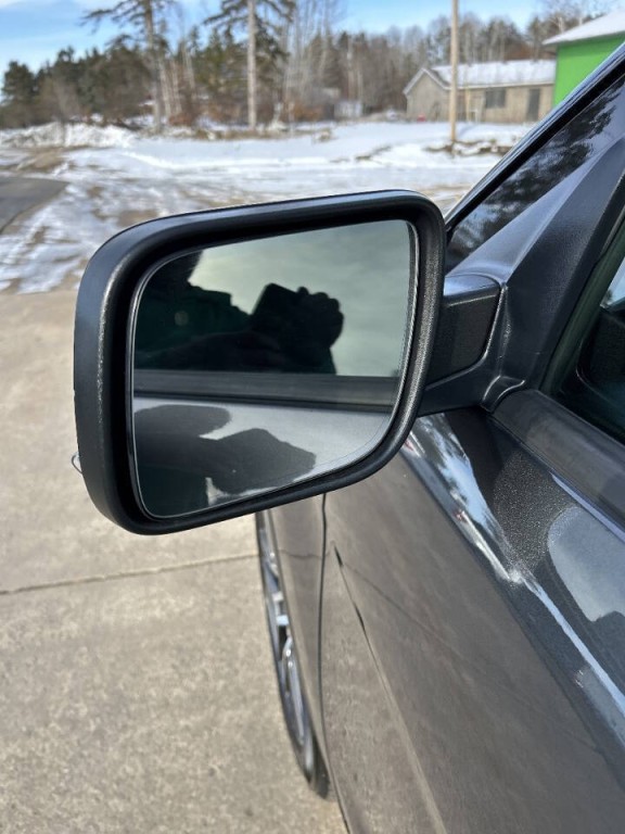 2016 Ford Explorer Image 36