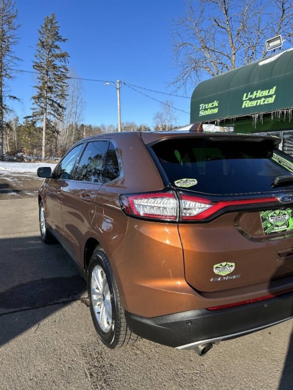 2017 Ford Edge Image 3