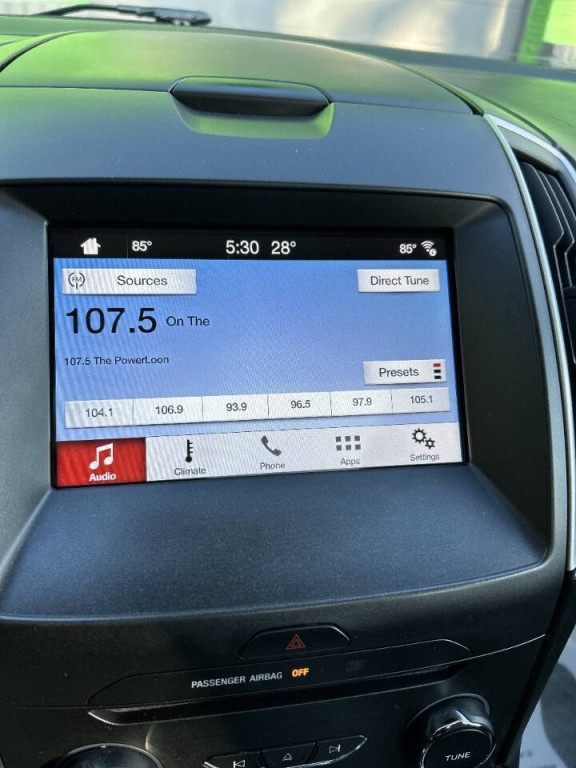 2017 Ford Edge Image 14