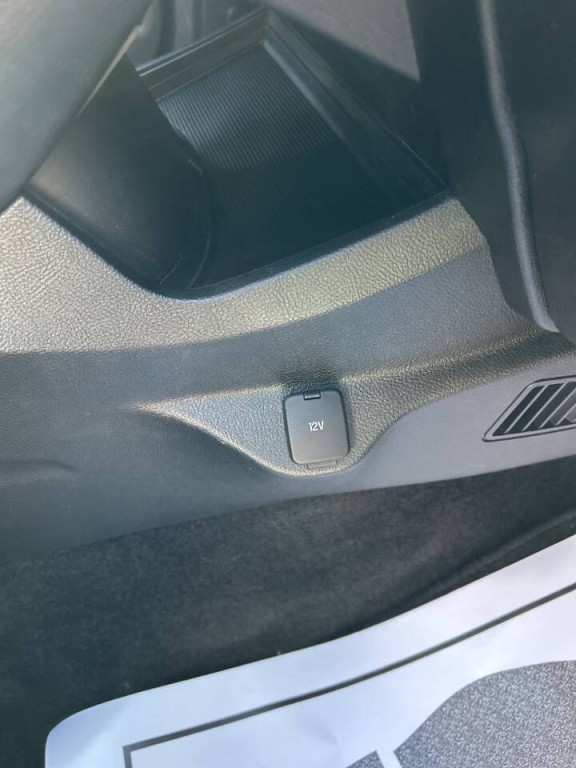 2017 Ford Edge Image 26