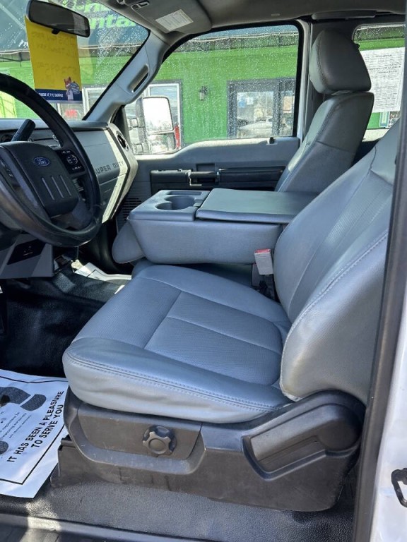 2015 Ford F-350 Image 9