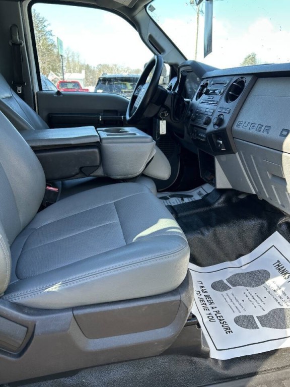 2015 Ford F-350 Image 19
