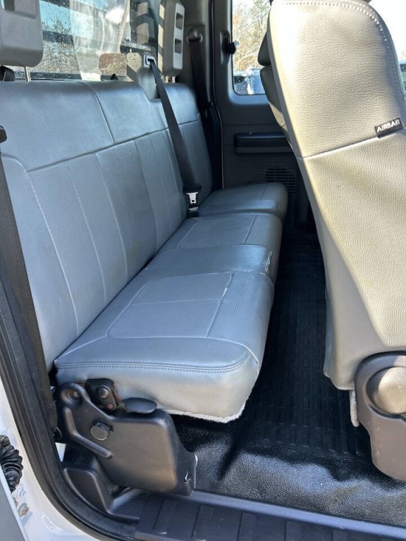 2015 Ford F-350 Image 22