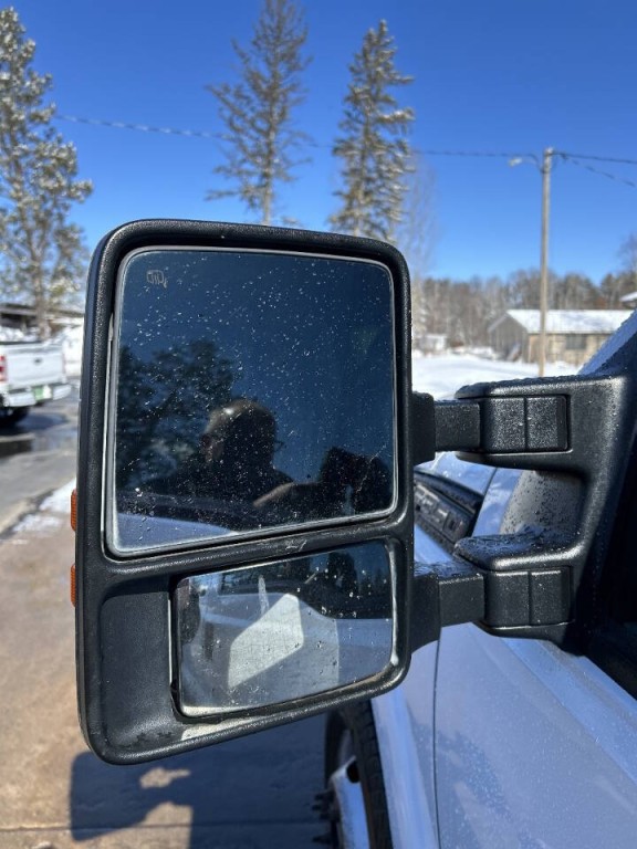 2015 Ford F-350 Image 29