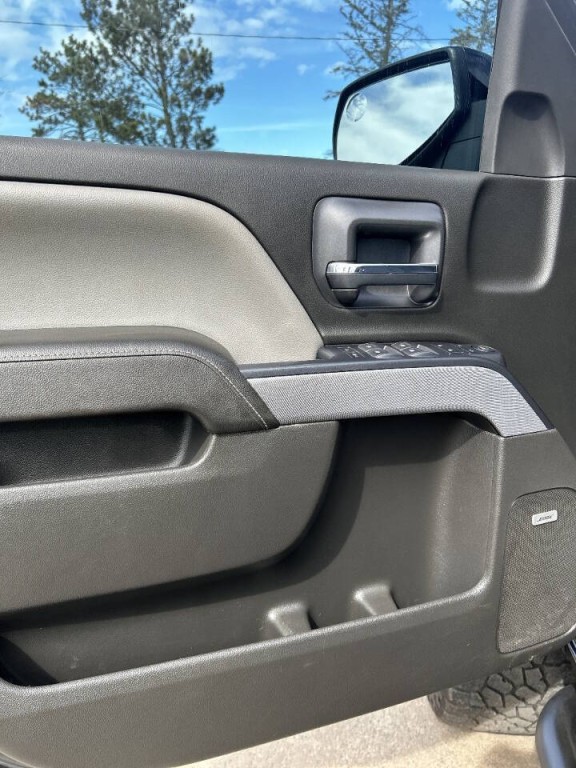 2018 Chevrolet Silverado 1500 Image 18