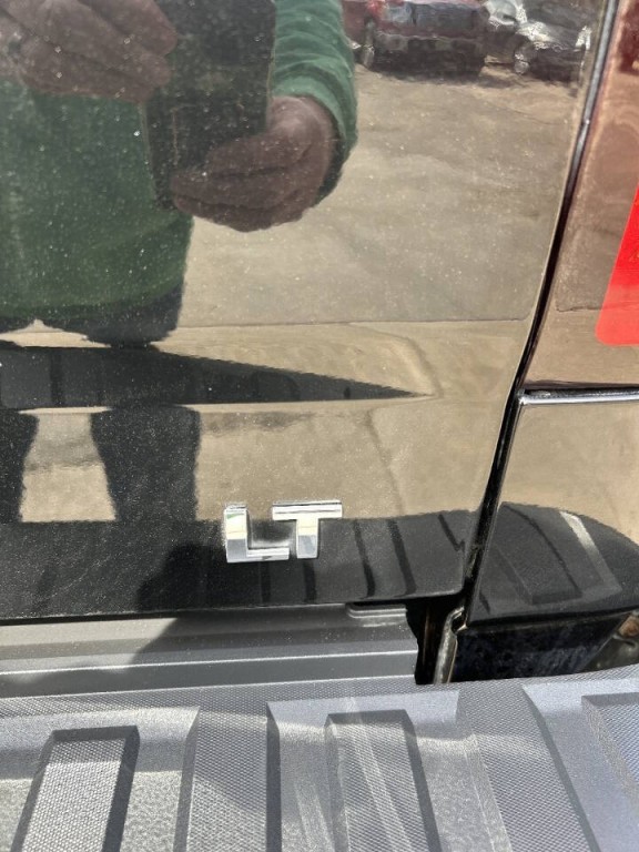 2018 Chevrolet Silverado 1500 Image 32